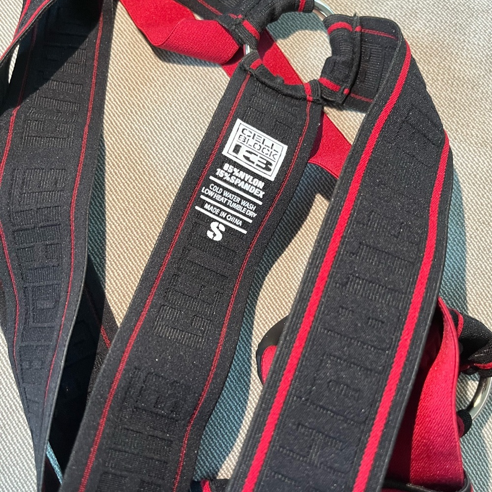 Black and Red Men's Harness. Size Small. Cellblock13 - Picture 6 of 6